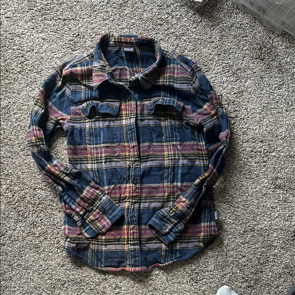 Patagonia flannel shirt - Picture 1 of 7